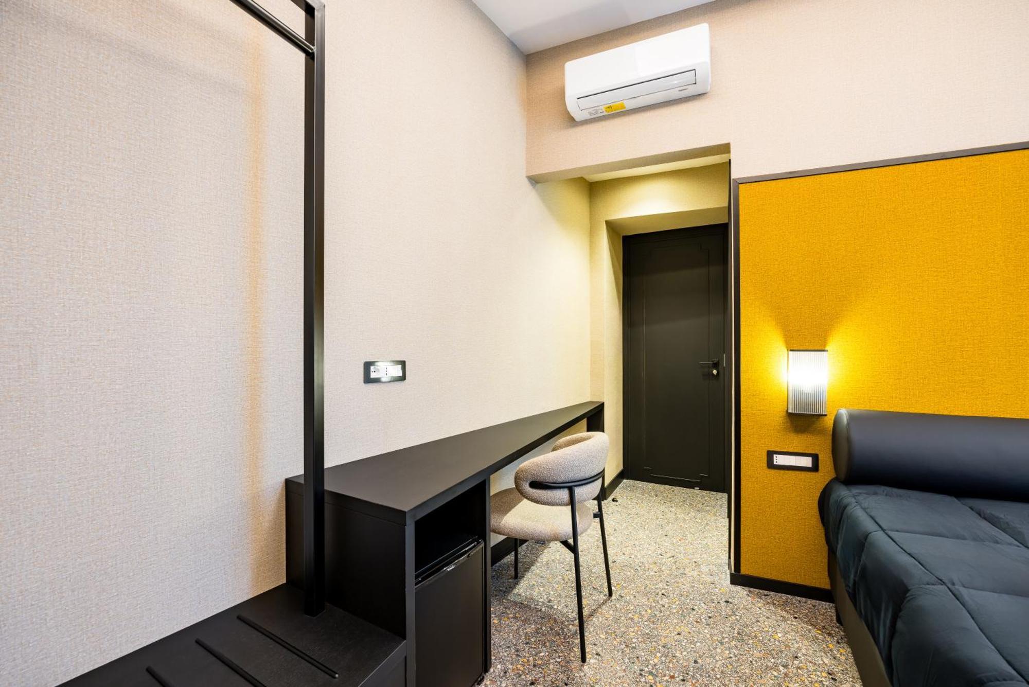 Capuana15 By Napoliapartments Buitenkant foto